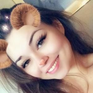 Meet your Posher, Nicolle